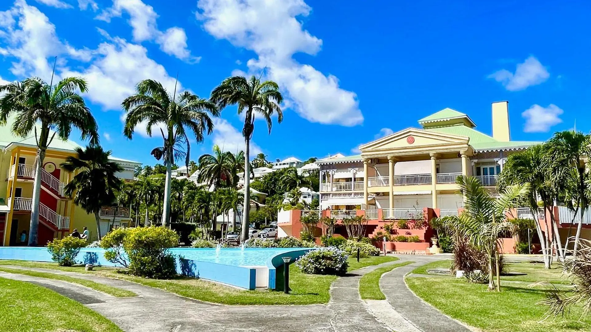 Guadeloupe- Saint-Francois- Residence Anse Des Rochers - Appartement Quart De Villa Etage - Vue Mer- 4 Personnes - Lit Bebe Sur Demande - Citerne Et Wifi Prives -Animaux Ok-Acces Plage Direct -Apnee Bien-Etre Experience Sur Demande Avec Instructeur A 0*, 圣弗朗索瓦 瓜德罗普