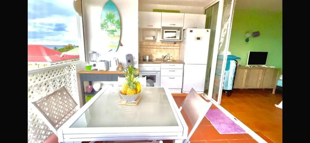 Apartment Guadeloupe- Saint-Francois- Residence Anse Des Rochers - Appartement Quart De Villa Etage - Vue Mer- 4 Personnes - Lit Bebe Sur Demande - Citerne Et Wifi Prives -Animaux Ok-Acces Plage Direct -Apnee Bien-Etre Experience Sur Demande Avec Instructeur A