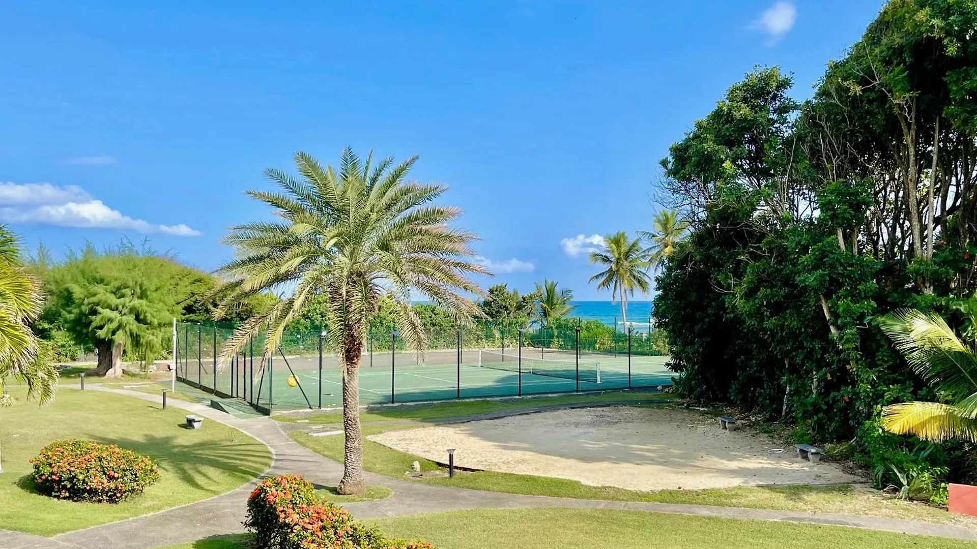 Guadeloupe- Saint-Francois- Residence Anse Des Rochers - Appartement Quart De Villa Etage - Vue Mer- 4 Personnes - Lit Bebe Sur Demande - Citerne Et Wifi Prives -Animaux Ok-Acces Plage Direct -Apnee Bien-Etre Experience Sur Demande Avec Instructeur A Guadeloupe